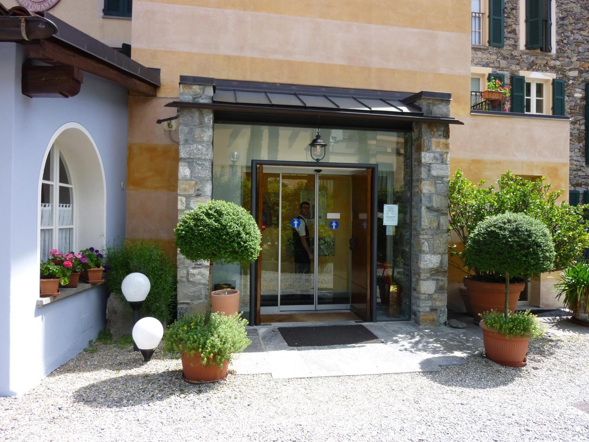 Hotel Antica Stallera Cannobio Exterior foto
