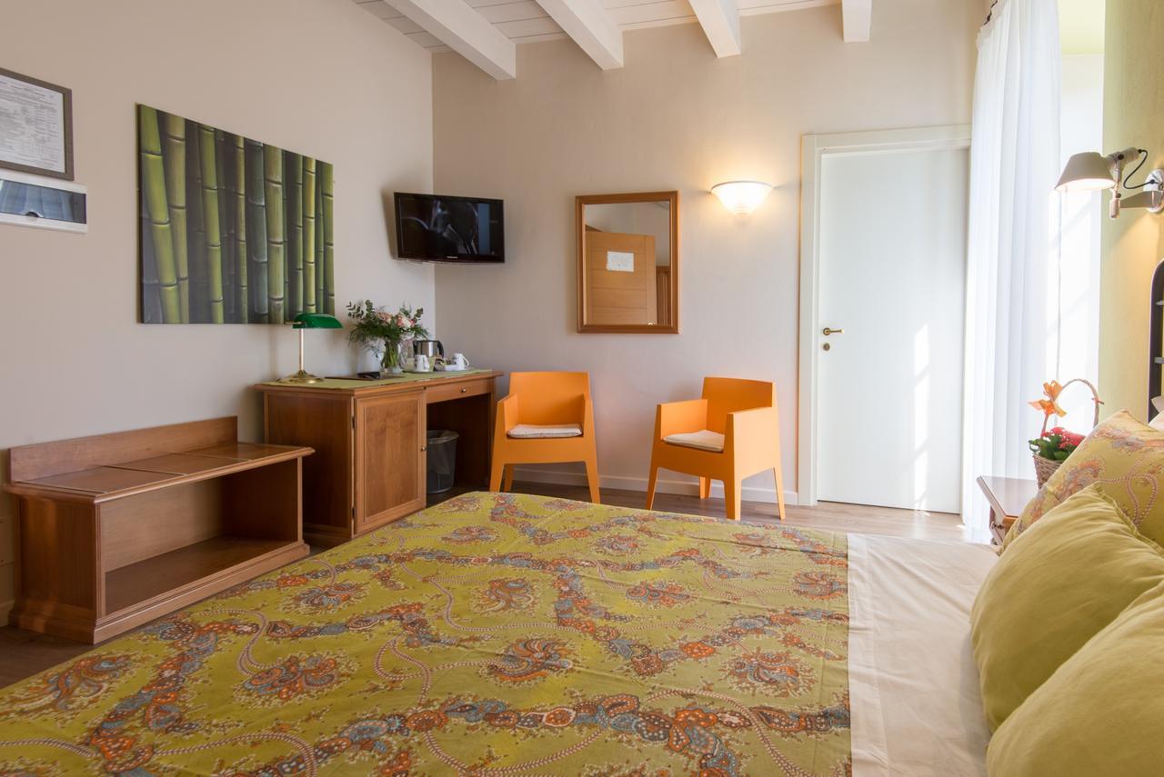 Hotel Antica Stallera Cannobio Exterior foto